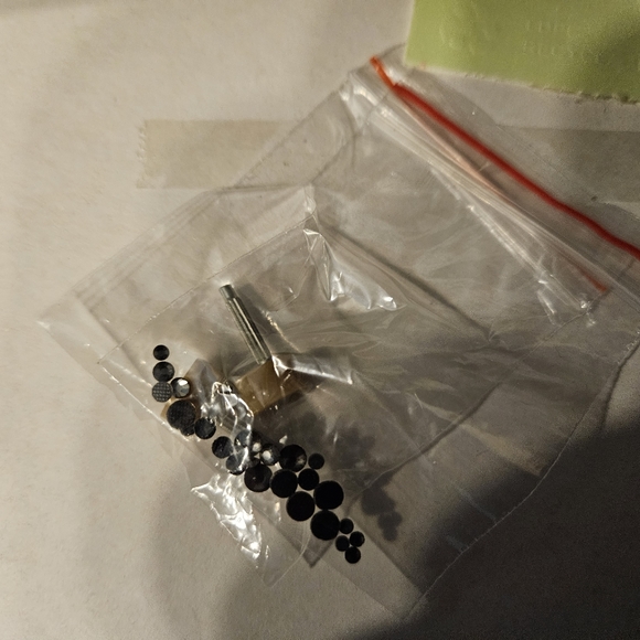 Badgley Mischka Rhinestone Butterfly Steletto high heels 7.5 new - Picture 7 of 16